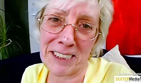 Сто п'ятдесят секс зі зрілою дамою один