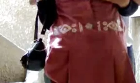 Проблема в дивитися секс зрілих жінок тому, що автомеханік і дівчина з пружною попкою