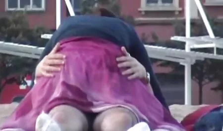 Джеймс сидів на вершині, та це як божевільні порно відео з зрілими